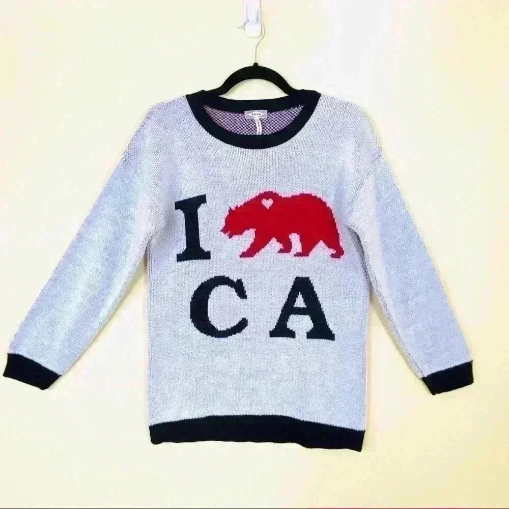 Kirra I Love (bear) California Knit‎ Sweater